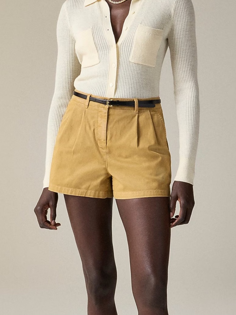 J Crew Woman’s 3" pleated heritage chino short